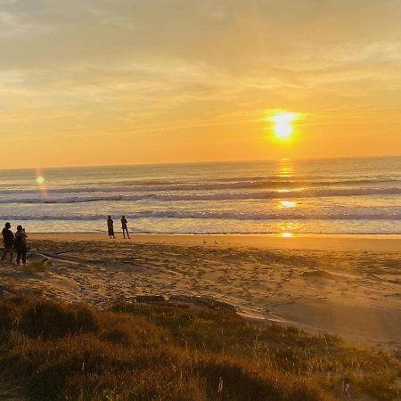 A Minute'S Walk To The Beach Gisborne Εξωτερικό φωτογραφία